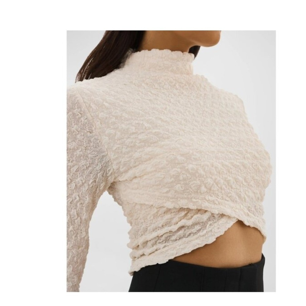 Lamarque Ivory Velma Popcorn Cloque Crop Long Sleeve Top Womens XS Off White NEW